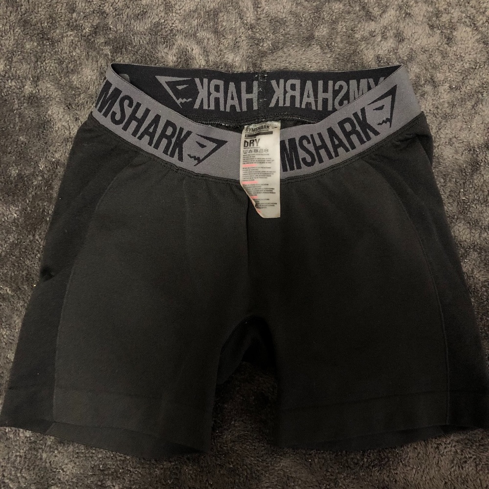 🌼SOLD🌼 Flex Shorts